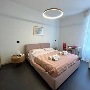 mm-center-modern-flat-with-free-wifi-and-welcome-italian-coffee.italymilanhotels.net/